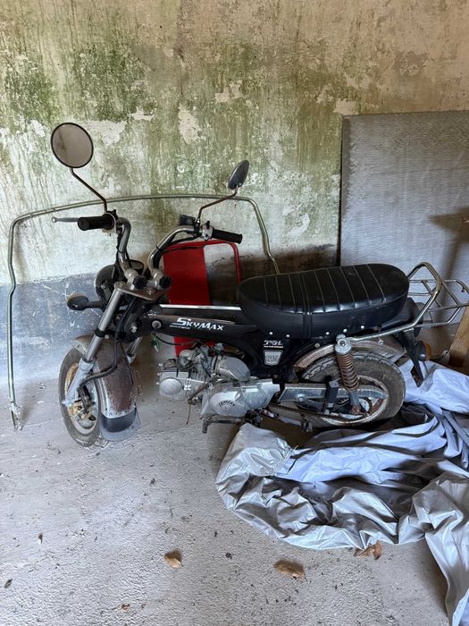 Mota 125 pouco uso