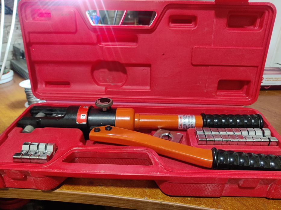 Обіжму кабельні накінечникі