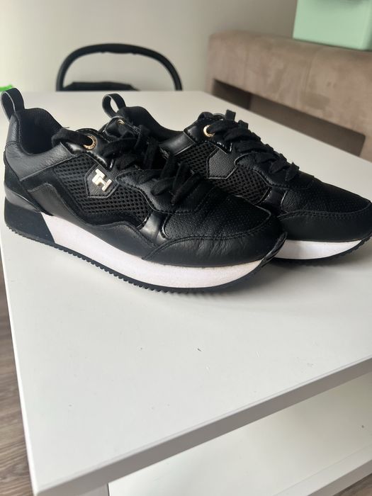 Trampki damskie Tommy Hilfiger Dress City Sneaker