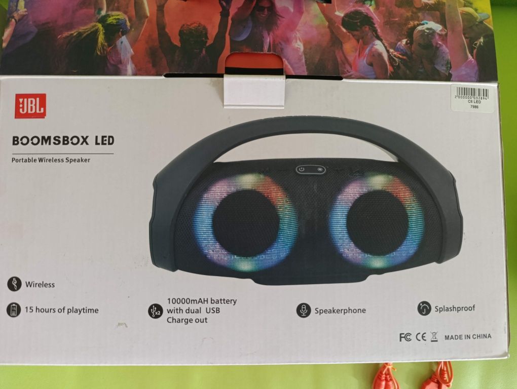 колонка JBL Boomsbox LED