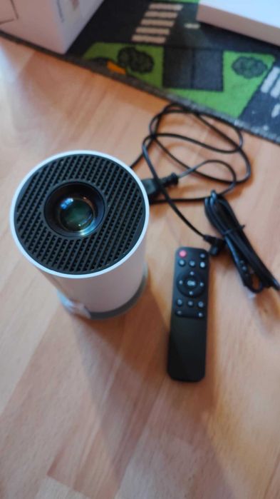 Projektor LED XGODY Gimbal 3 ( biały ) 10000 lumenów , obsługa 4K