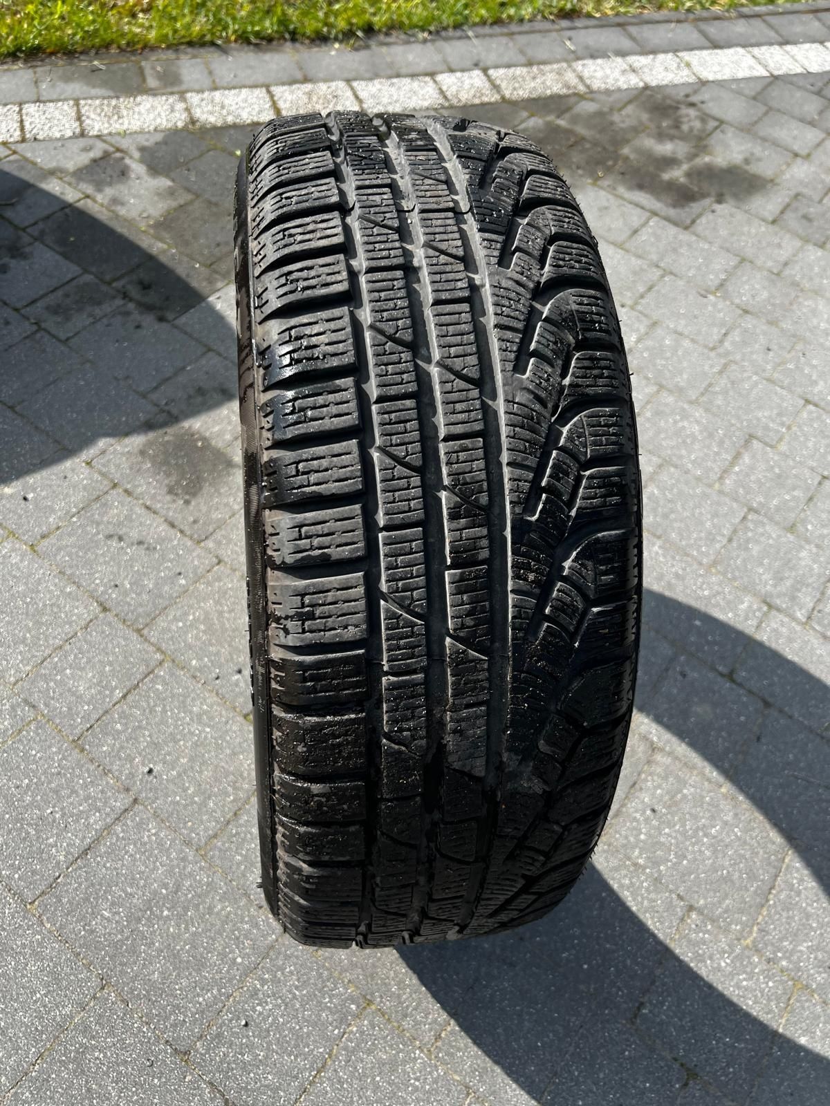 Opony Pirelli SottoZero 2