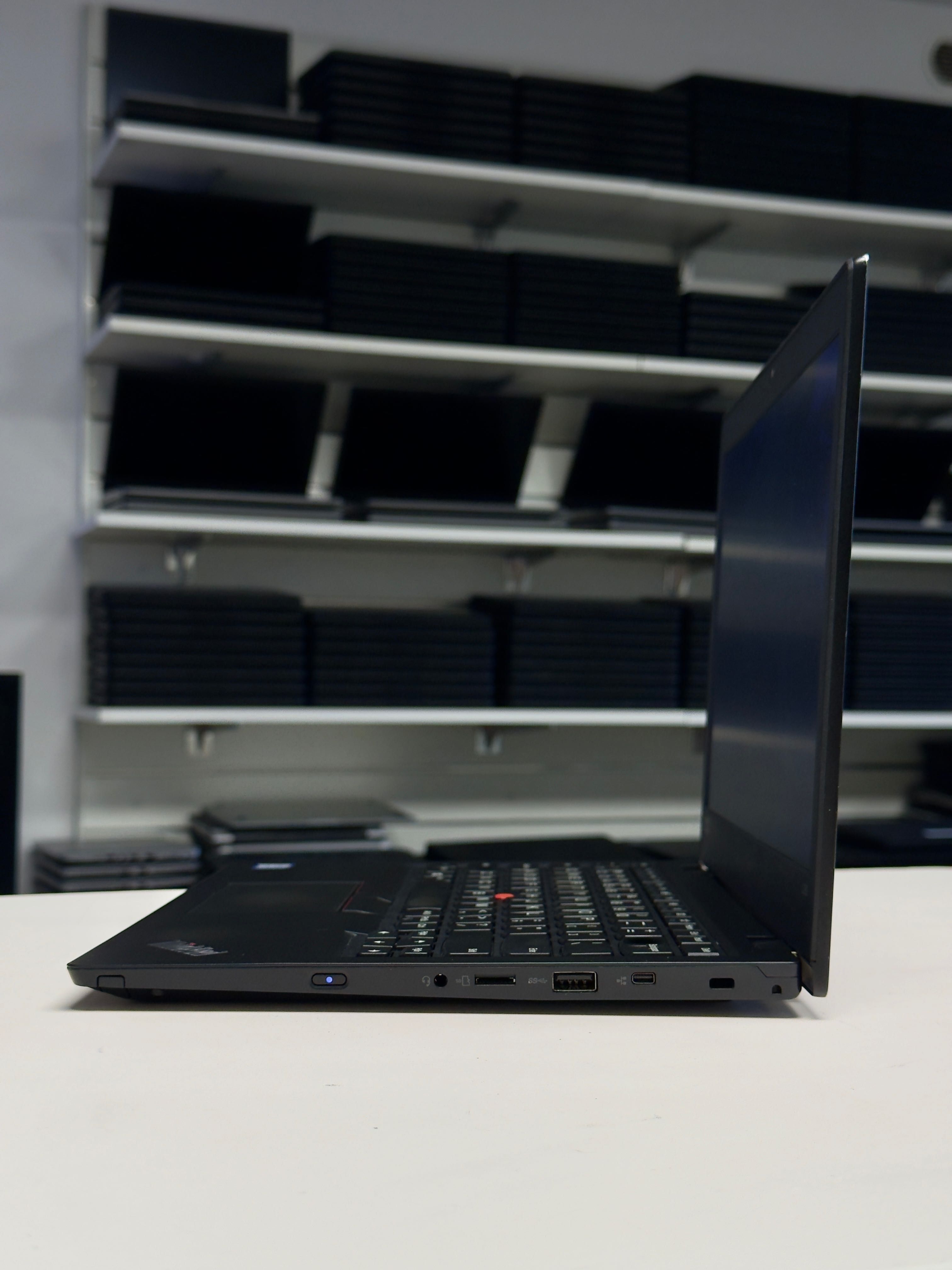 Lenovo ThinkPad L380 i5-8250U 16GB RAM 256GB SSD Gwarancja! Windows 11