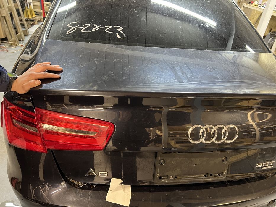 Кришка audi a6 c7 багажника