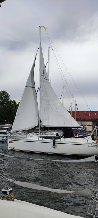 Jacht żaglowy Phobos 29 łódka żaglówka silnik 9,8 KM rok 2020
