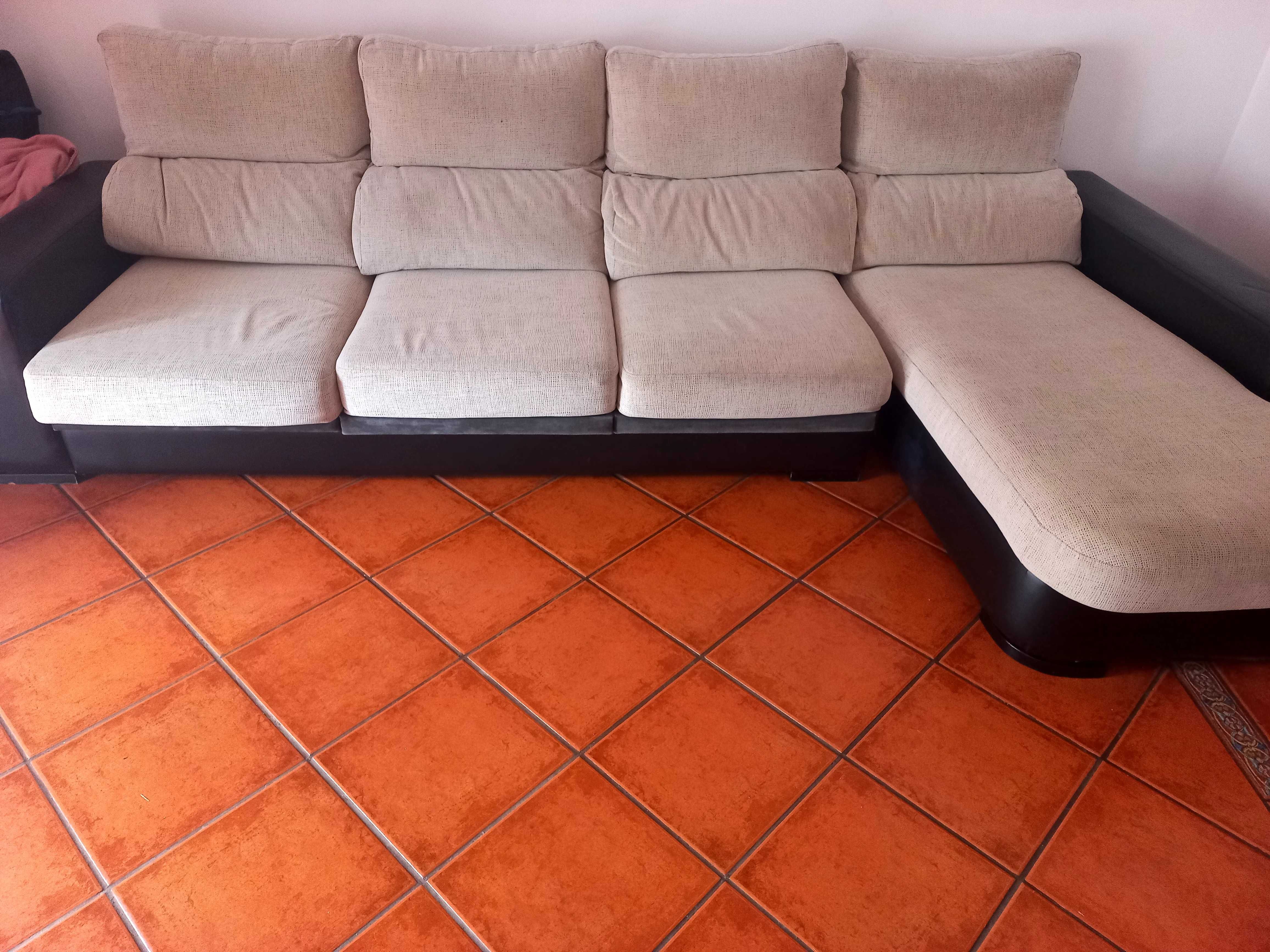 Sofá chaise long