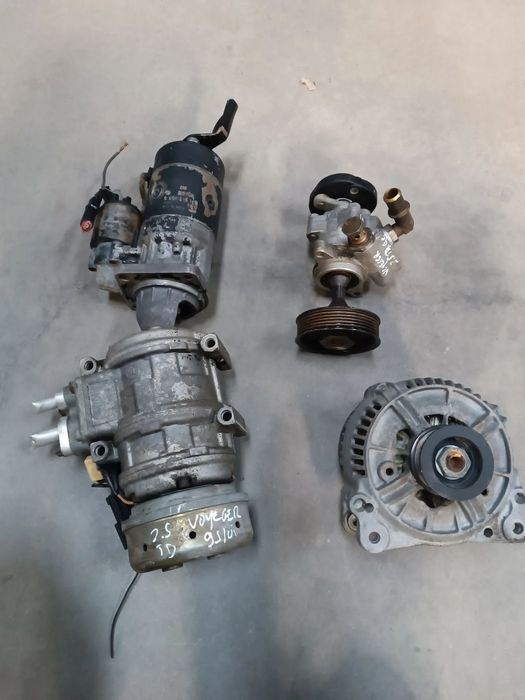 Alternador/bomba D.A/motorarranque/compr AC-Chrysler VoyagerIII 2.5TD