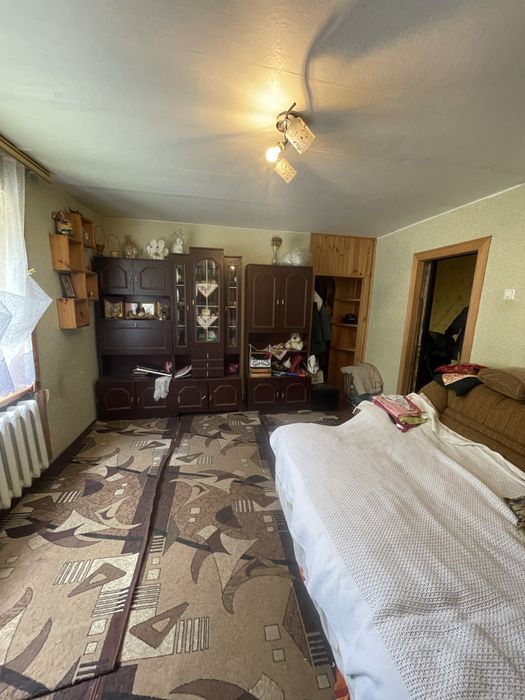 Продаж житлового будинку з землею в с. Потіївка