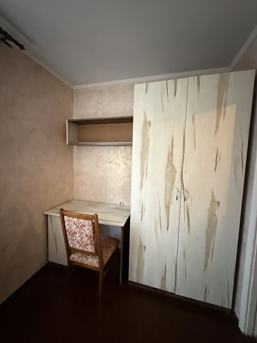 Продам 3 кім. Чешку на Безручка