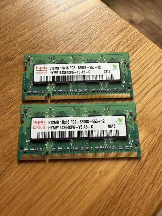 Оперативна памʼять для ноутбука 2x512 МБ hynix PC2-5300S-555-12