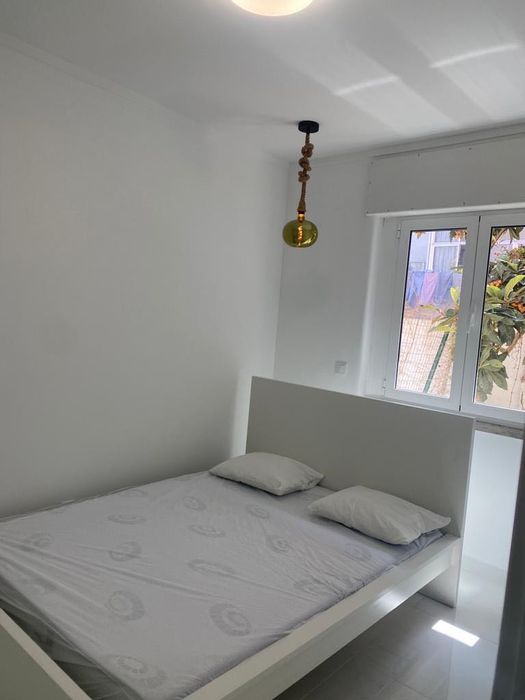 Quarto casal a 2 da estacao de Cacém