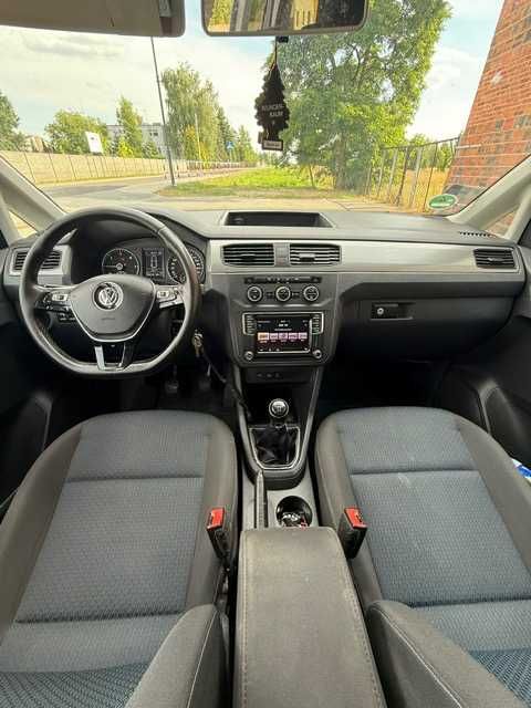Sprzedam VW Caddy maxi 2.0TDI 5sobowy. Polecam!!!