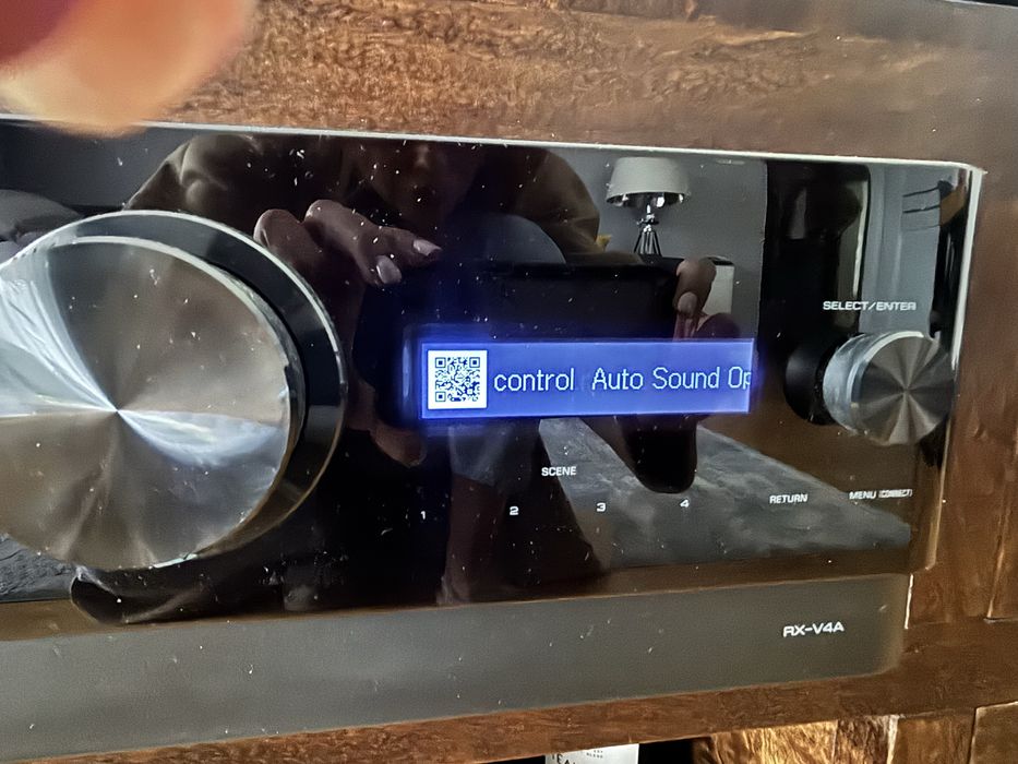 Amplituner Yamaha music cast RX-V4a