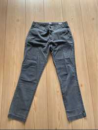 Gap 04 Girlfriend Chino rozm. 36