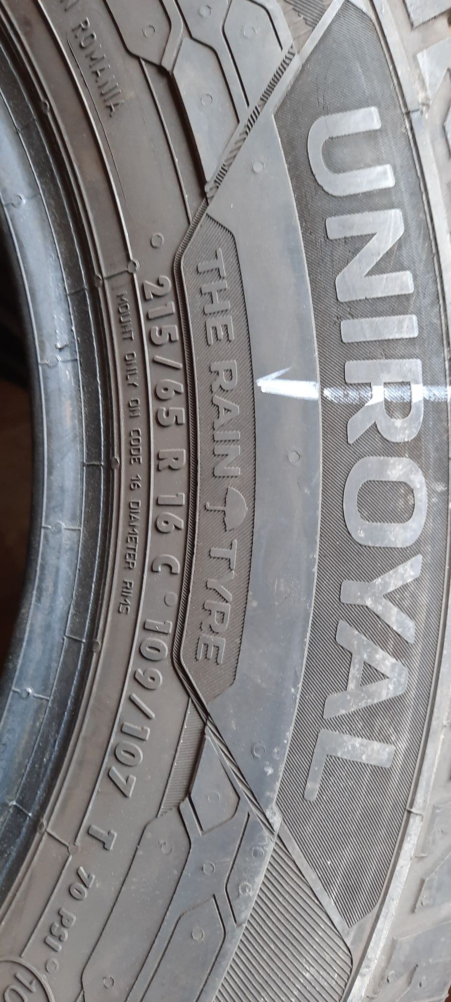 Opona pojedyncza wielosezonowa UNIROYAL 215/65R16C