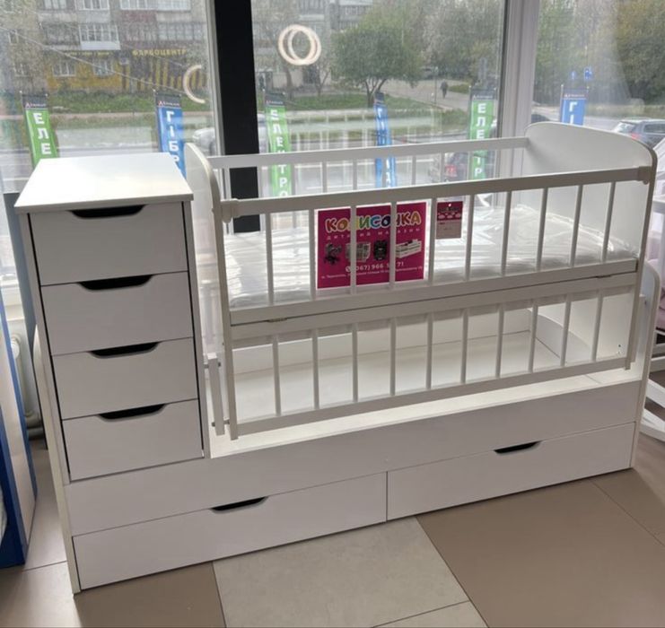 Дитяче ліжко-трансформер