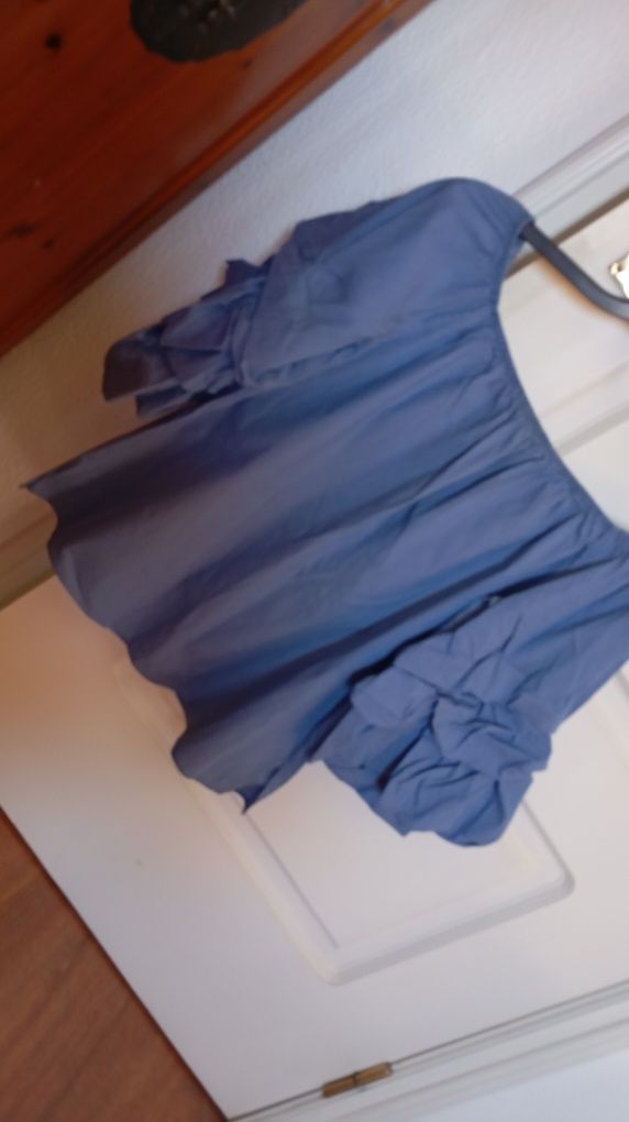 Tops diversos em excelente estado
