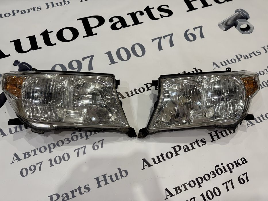 Фари передня оптика Toyota Land Cruiser 200. Тойота 200. Розборка.