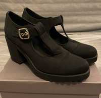 VAGABOND Buty damskie Model Grace Rozmiar 41 kolor czarny black