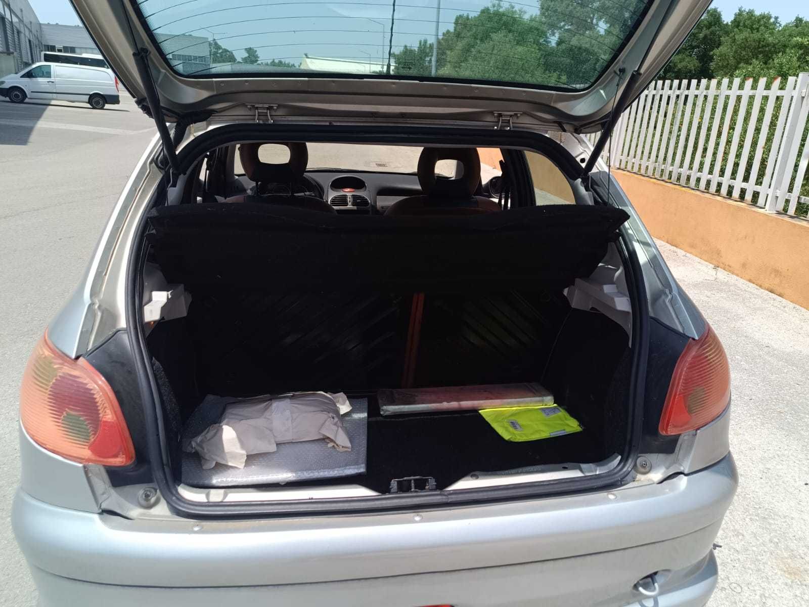 Peugeot 206 Roland Garros 1.4i