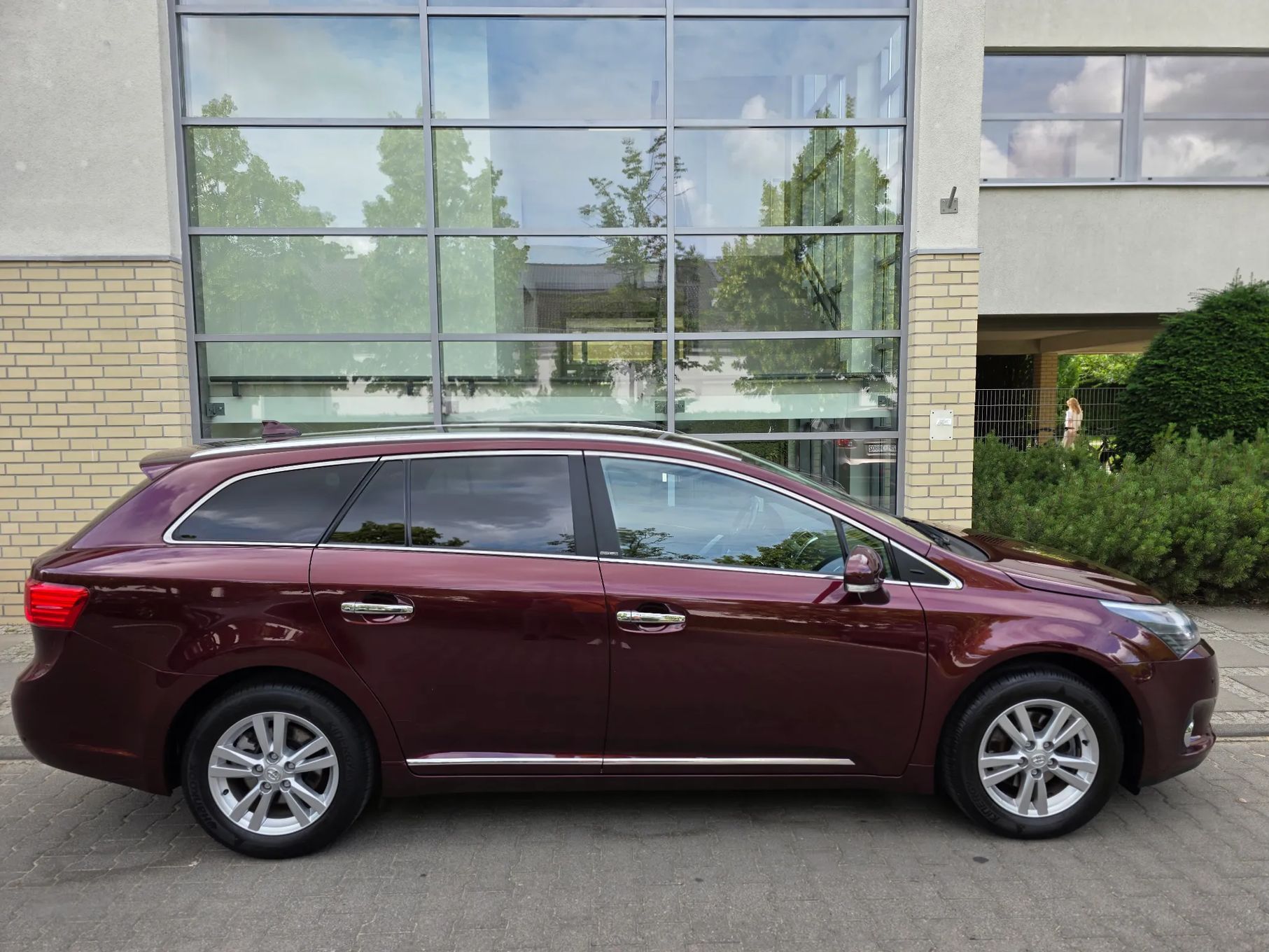 Toyota Avensis BUSINESS EDITION - IDEAŁ ! Z Roczną Gwarancją w Cenie