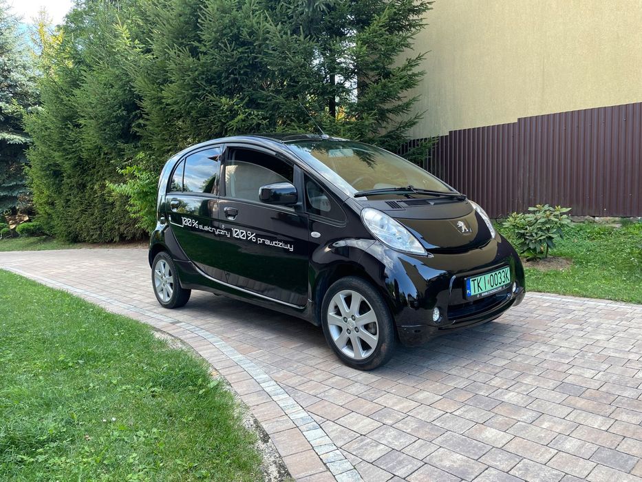 Peugeot iOn Peugeot Ion samochód elektryczny elektryk