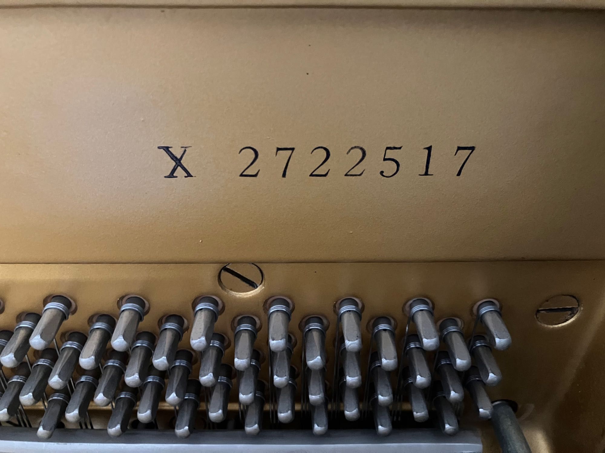 Piano vertical Yamaha modelo X