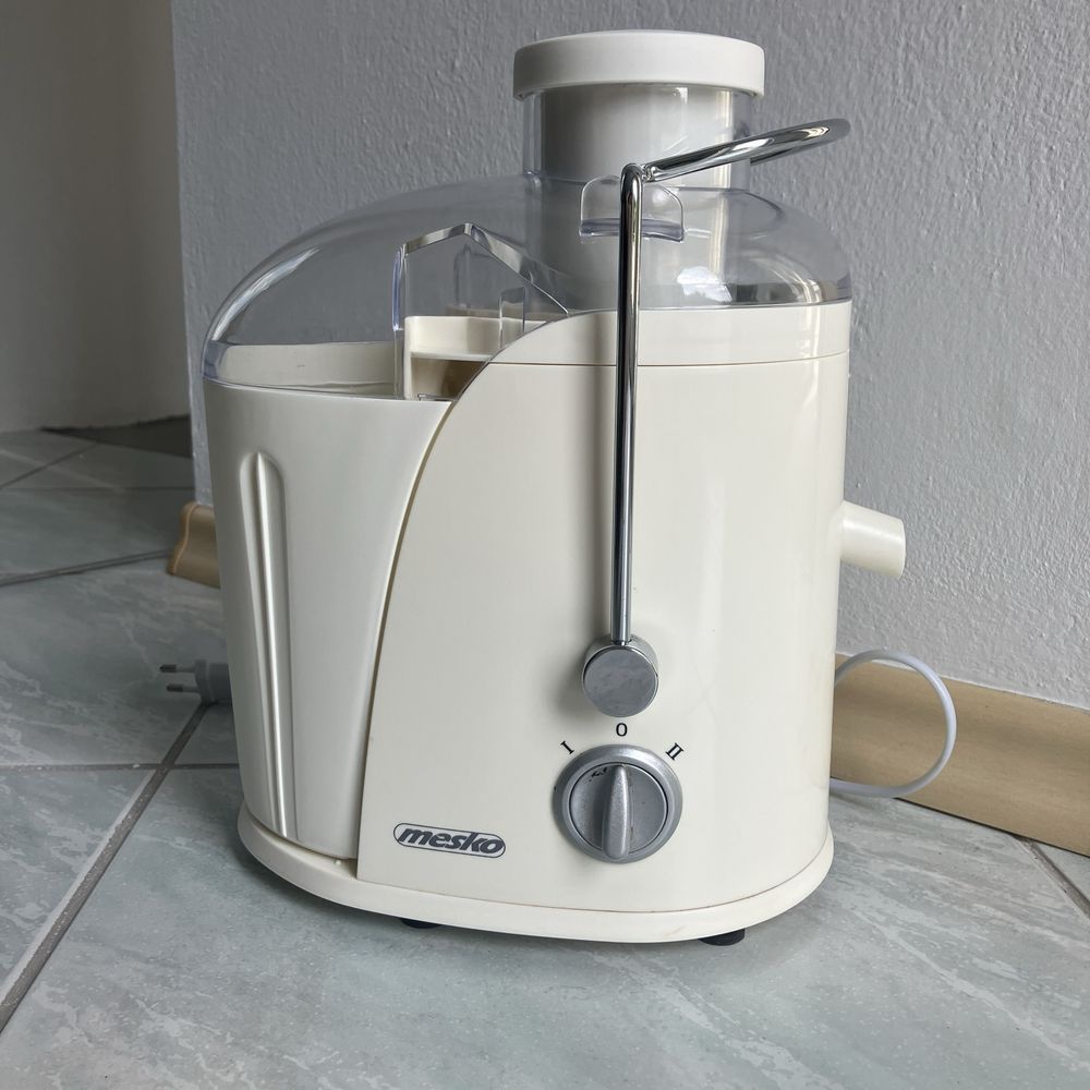 Sokowirówka Mesko MS4102 z instrukcją