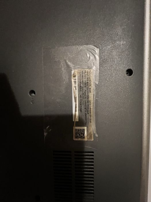 Б/у ноутбуки, робочі, можна використовувати на запчастини