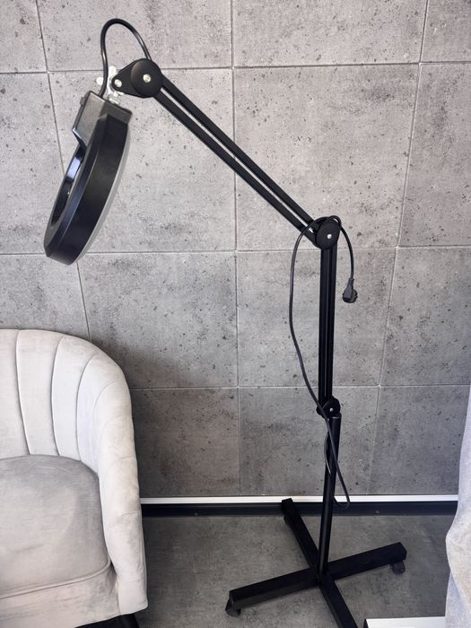 Lampa kosmetyczna lupa