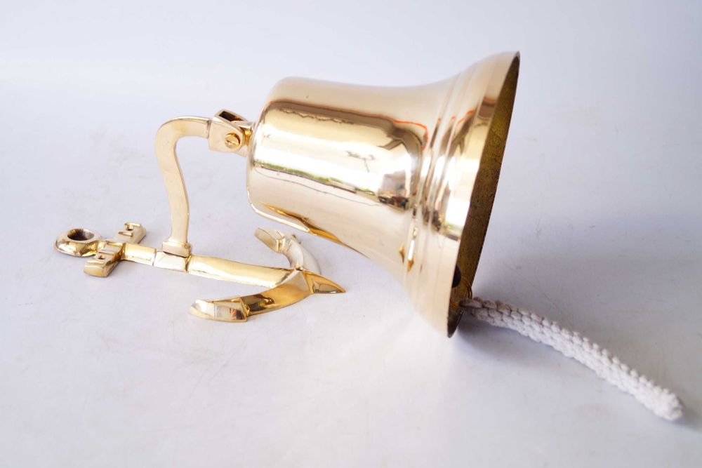 Duży mosiężny dzwonek kotwica marynistyka z sznurem dzwon