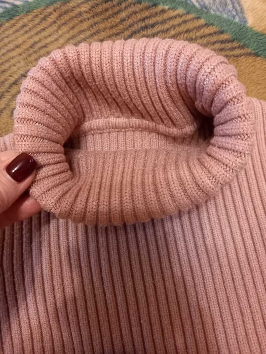 Светр, гольф для дівчини, р. 140