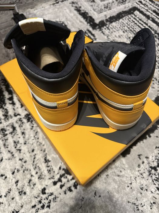 Jordan 1 taxi.