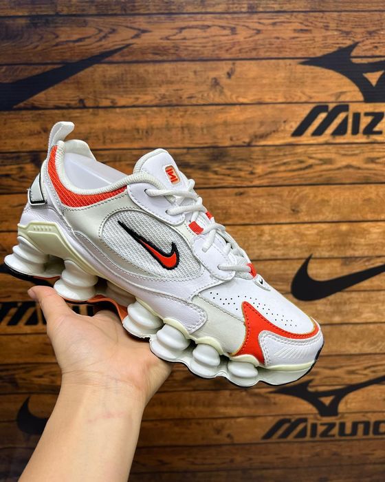 Nike Shox 12 Mola
