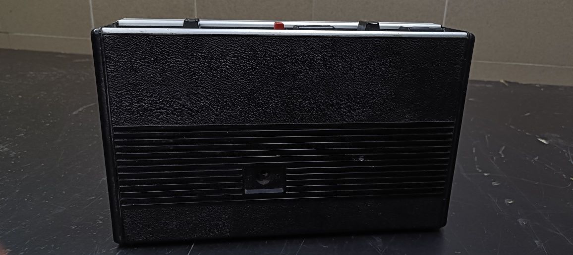 Grundig MK235 automatic