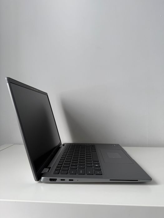 Dell Latitude 7440 Intel Core i7 vPro 16GB RAM SSD 512GB  Stan idealny