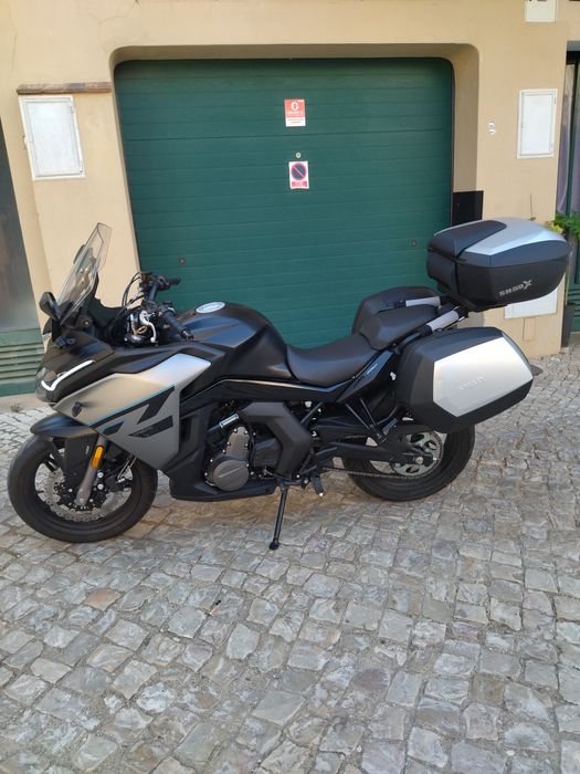 Moto cf 650 grande turismo