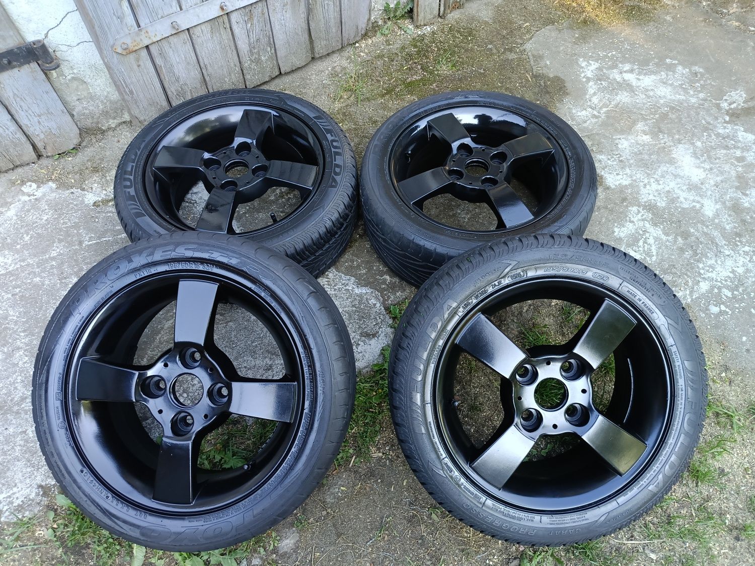 Alufelgi Smart Forfour 6X15 4X114,3 4 SZT KPL z oponami