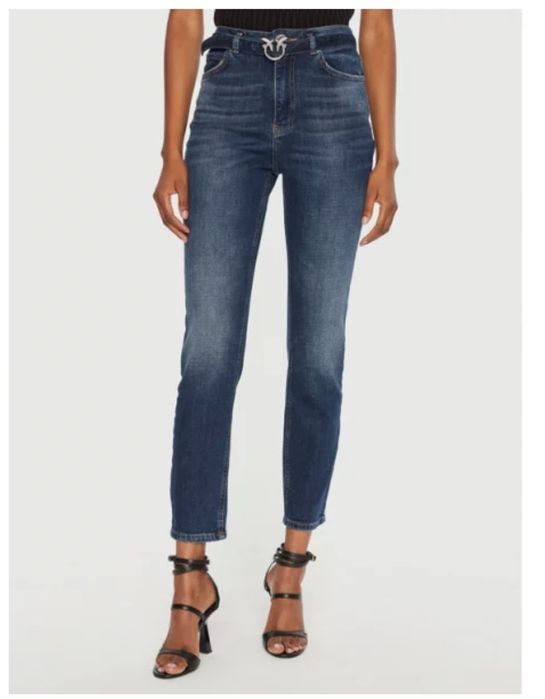 продам новые Джинси Pinko Skinny Fit
покупала себе на Модиво,размер 30