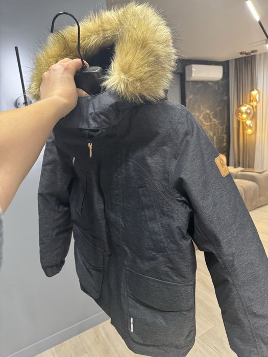 Шикарная парка на гусином пуху Reima 140. Состояние новой вещи