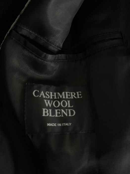 Wełniany długi płaszcz z dodatkiem kaszmiru