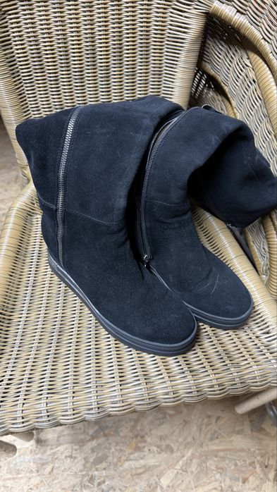 Зимові сапожки на танкетці