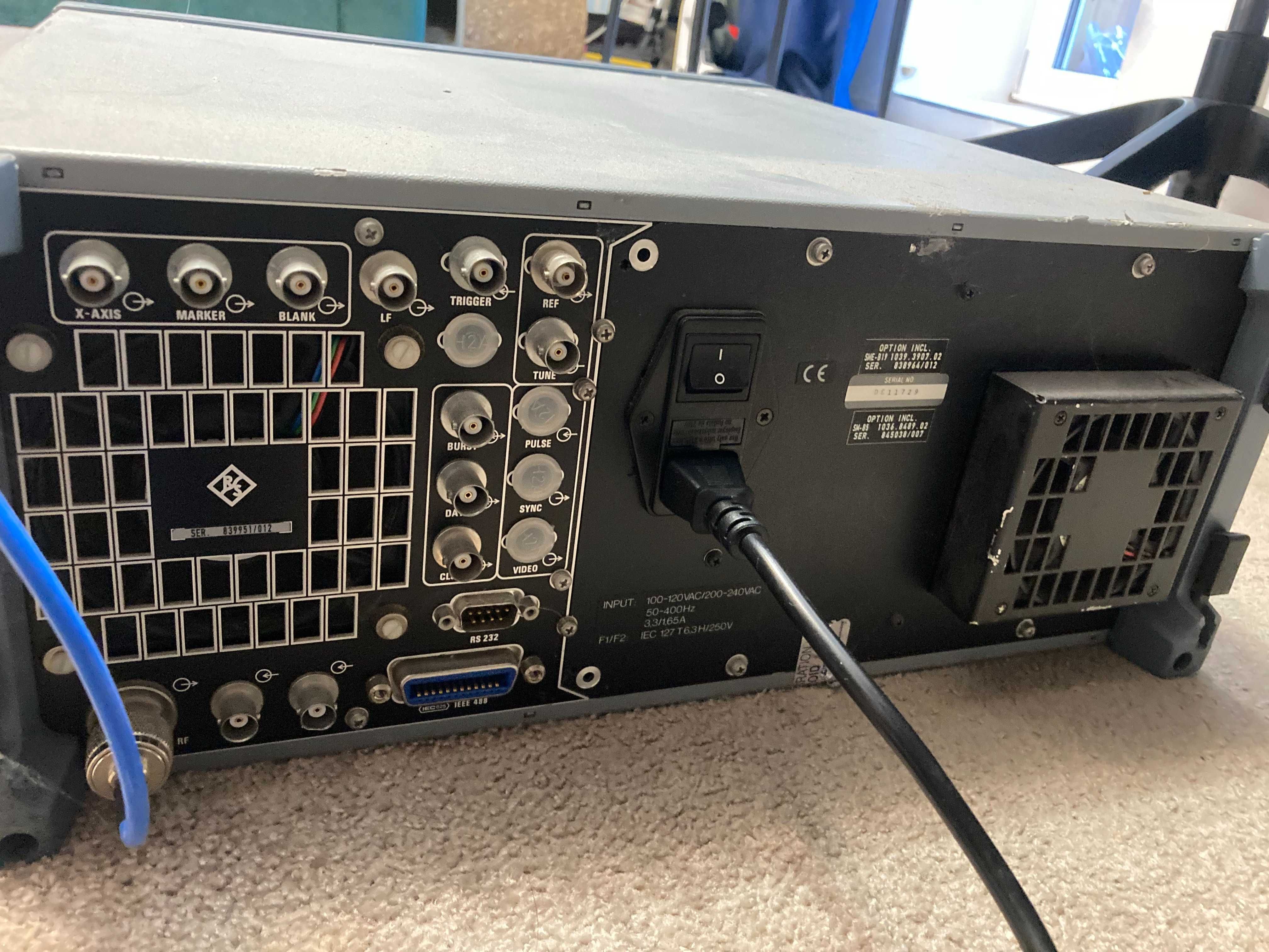 Rohde & Schwarz SME03 — Генератор сигналів