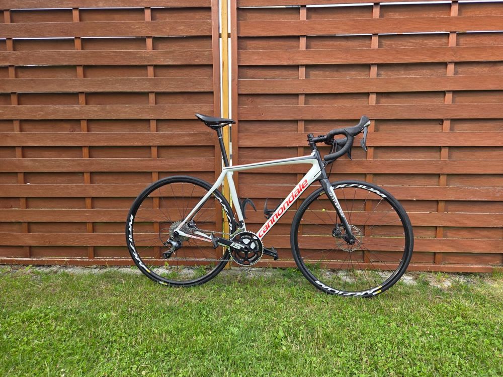 Cannondale Synapse Hi-Mod Carbon 54 / Ultegra / Vision / 9 kg