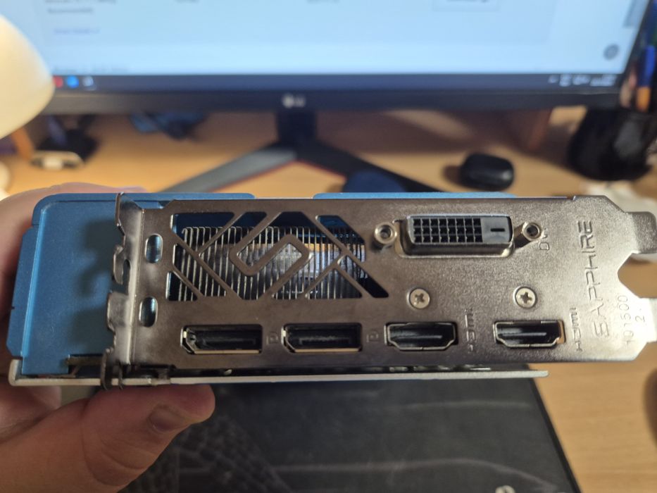 Sapphire Radeon rx590 Nitro+