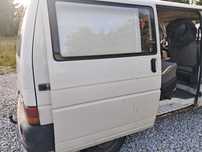 Kompletne drzwi boczne suwane VW T4 Transporter Caravella stan BDB