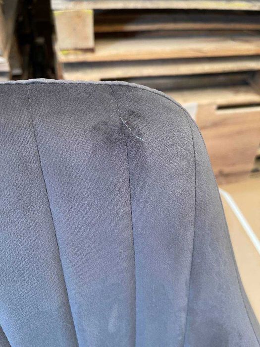 Krzesło tapicerowane obrotowe welurowe