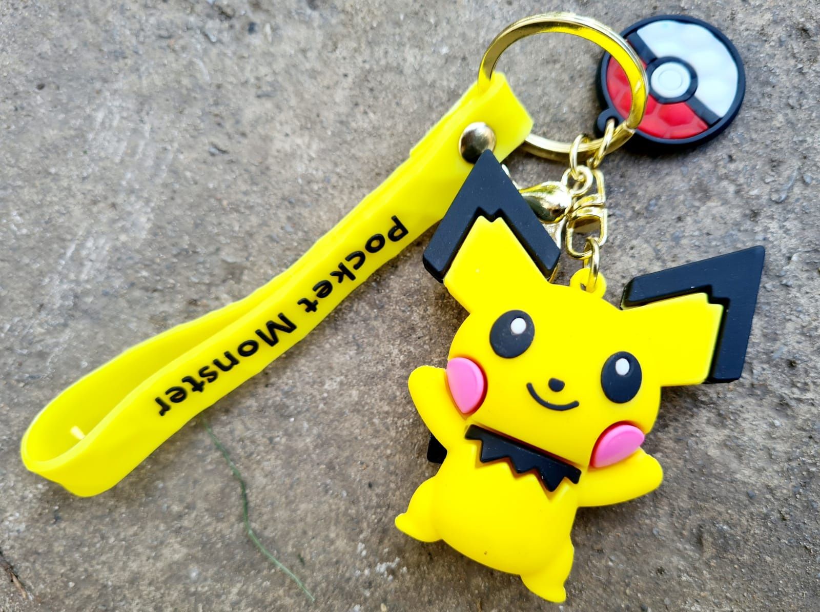 Zawieszka do kluczy brelok breloczek Pokemon Pikachu nowy