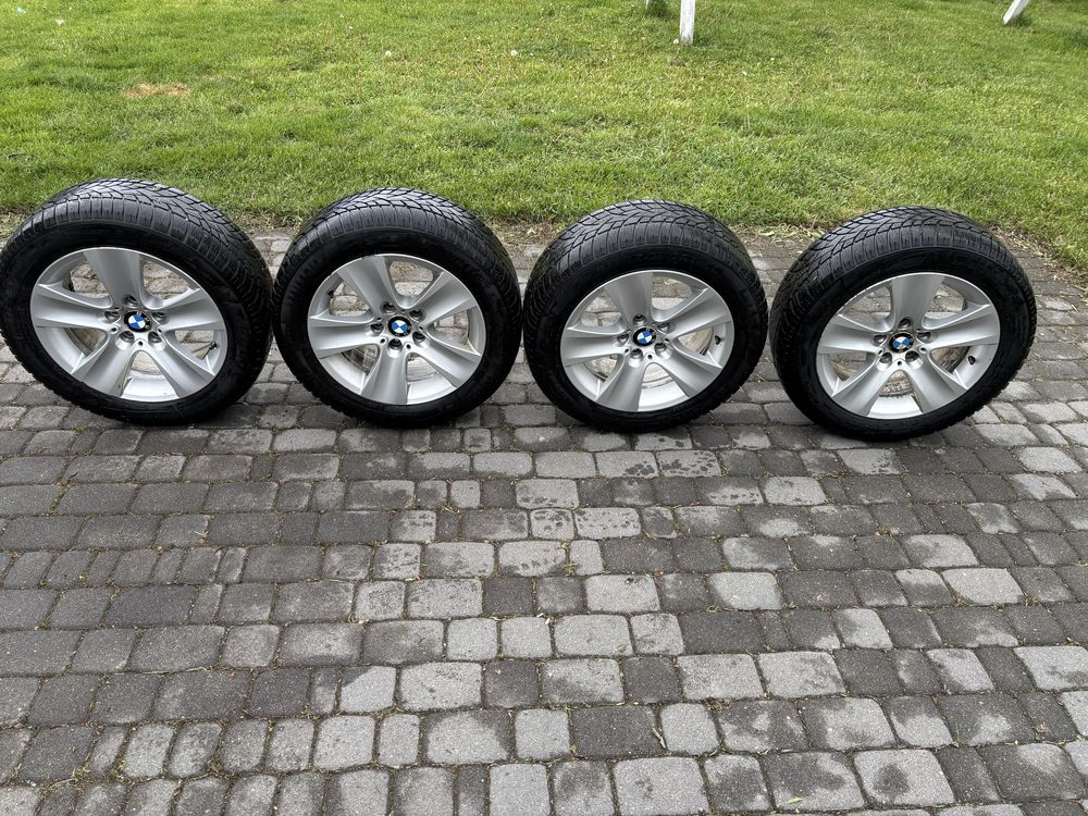 Aluminowe Felgi do BMW stan dobry 17 Cali