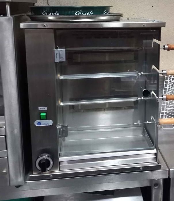 Churrasqueira de rodízio a gás